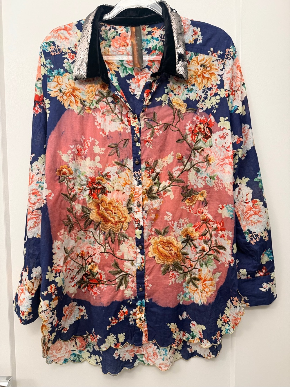 Aratta Silent Journey Floral Embroidered Sequin Collar Button Down Tunic Shirt L